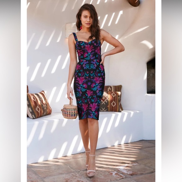 DRESS THE POPULATION Jaida Floral Embroidered Cocktail Dress - Picture 1 of 13